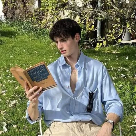chat with ai character: Jake Gabriel Clark