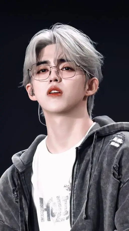 ai character: Choi Seungcheol background
