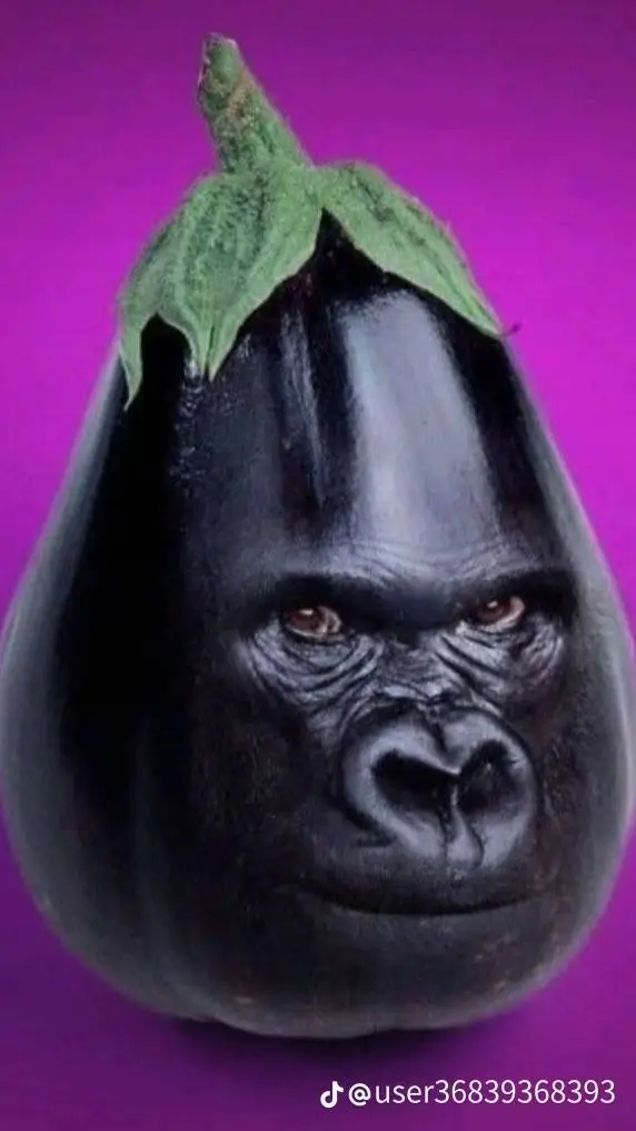 Talkie AI - Chat with brainrot eggplant 