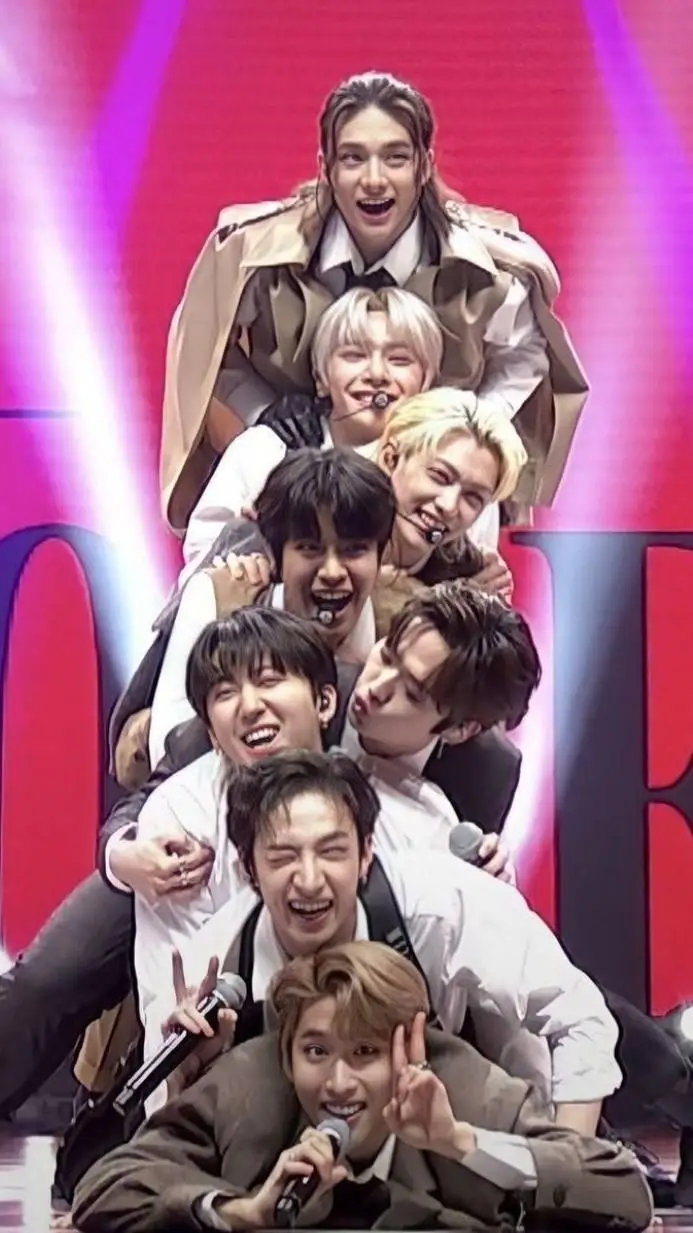 ai character: stray kids background