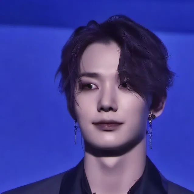 chat with ai character: heeseung 