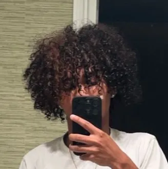 chat with ai character: Kezzy