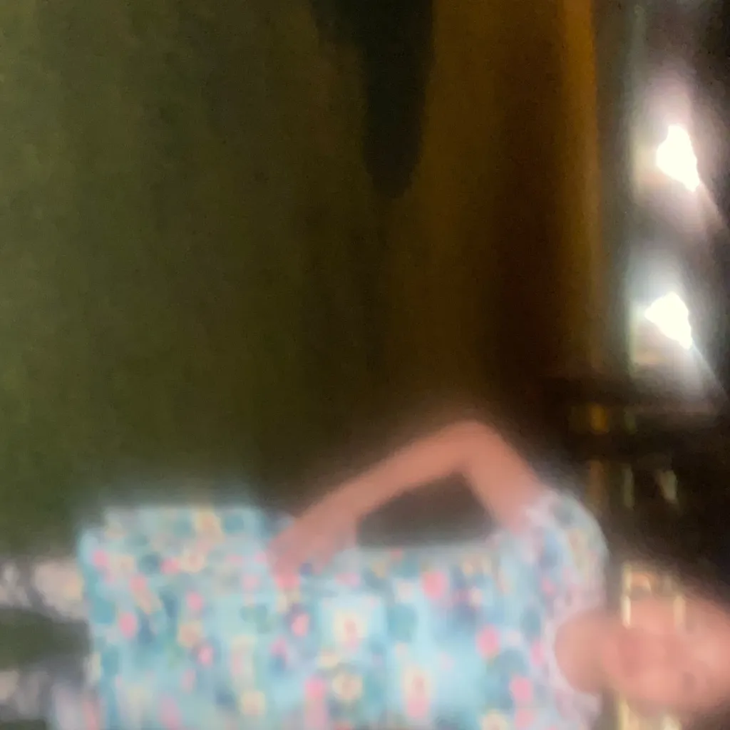 chat with ai character: Jasmin