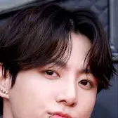 chat with ai character: Junkook🎶