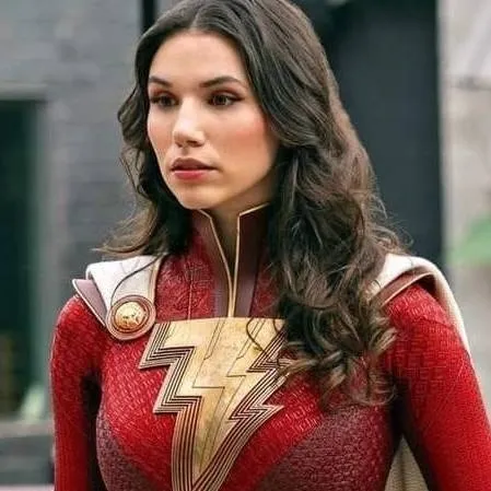 chat with ai character: Mary Marvel