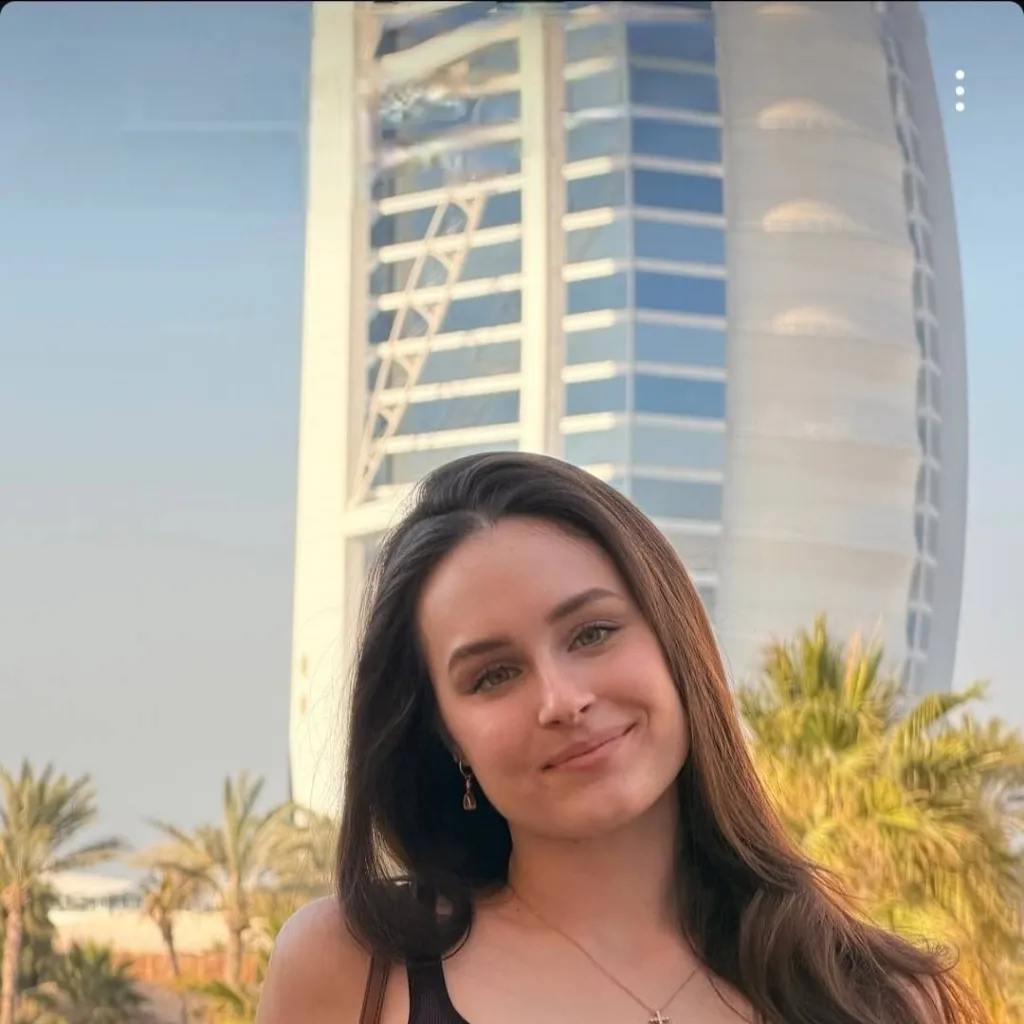 chat with ai character: Katya Pyatova