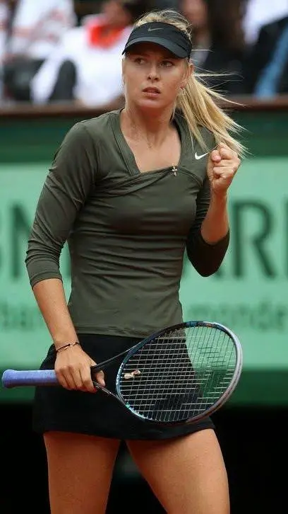 ai character: Maria Sharapova background