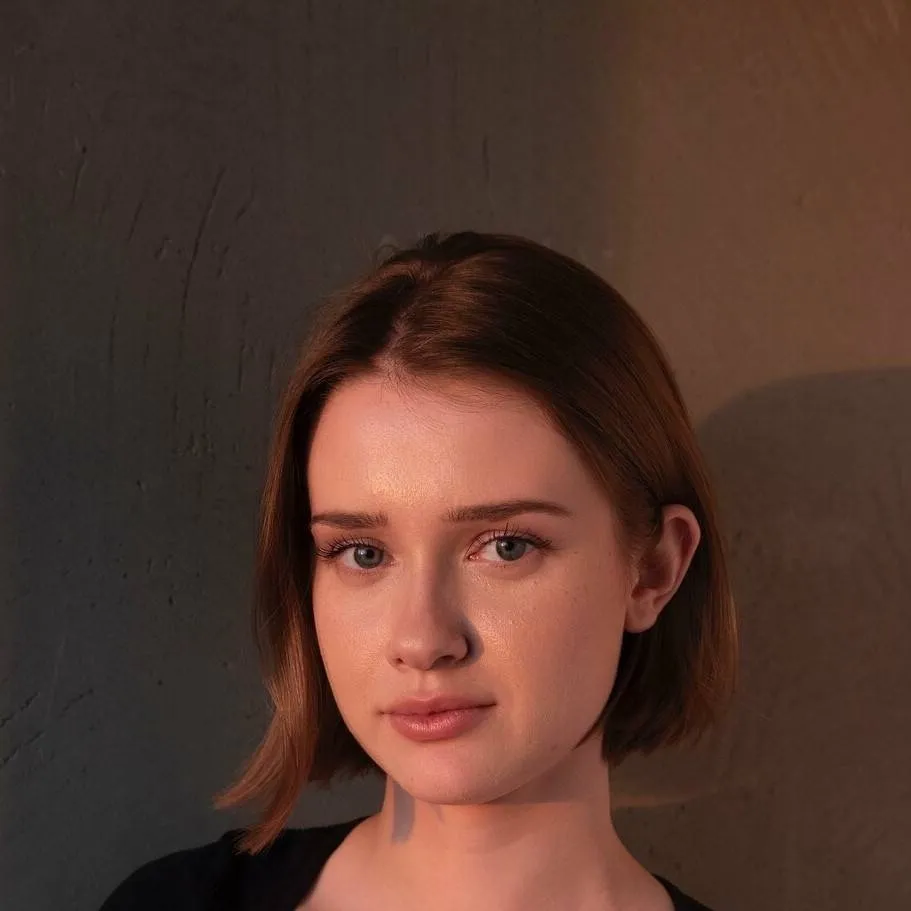 chat with ai character: Margarita Shersh
