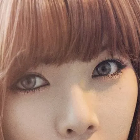 chat with ai character: Jacey