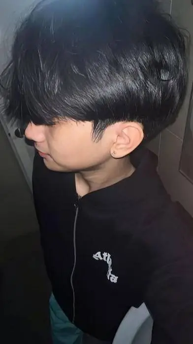 ai character: xander background