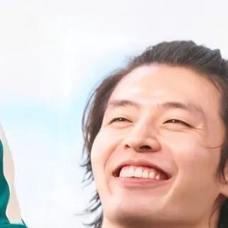 chat with ai character: •-Dae ho!-•