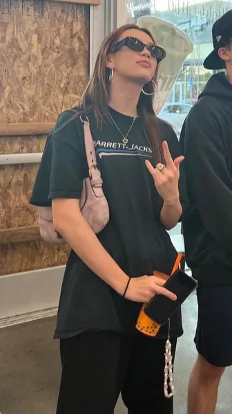 Talkie AI - Chat with Megan Skiendiel