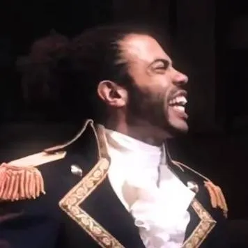 chat with ai character: Lafayette<3