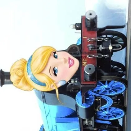 chat with ai character: Cinderella 