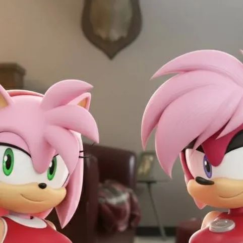 chat with ai character: Amy rose and Sonia
