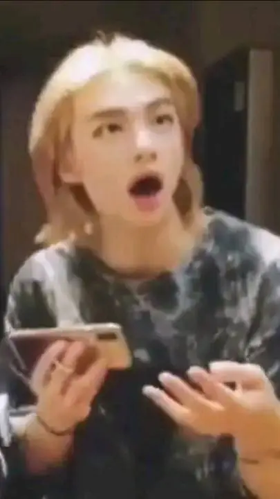 ai character: SKZ Loves You! background