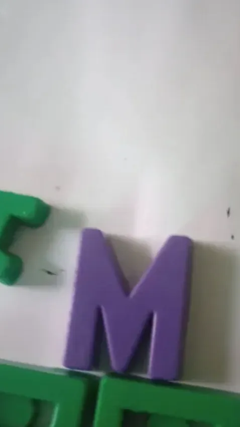 ai character: ⚡️ Wubbox 🔌 background