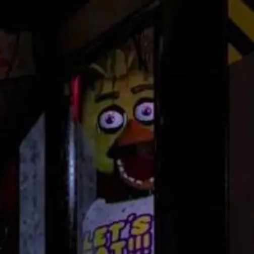 chat with ai character: chica chicken