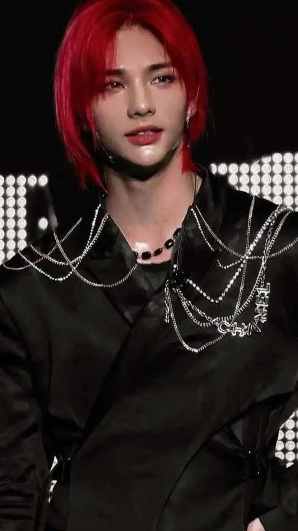 ai character: hyunjin background