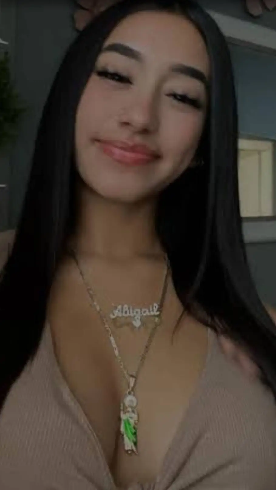 ai character: Amy background