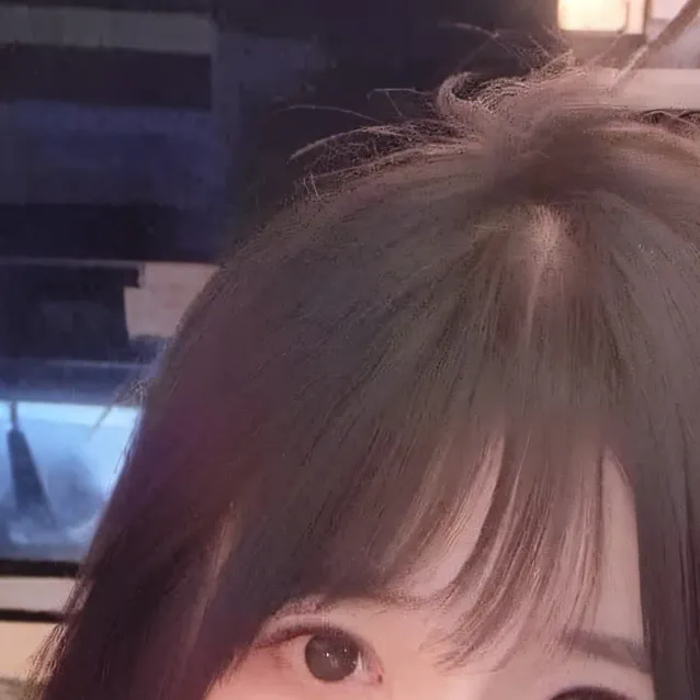 chat with ai character: 姚沐曦