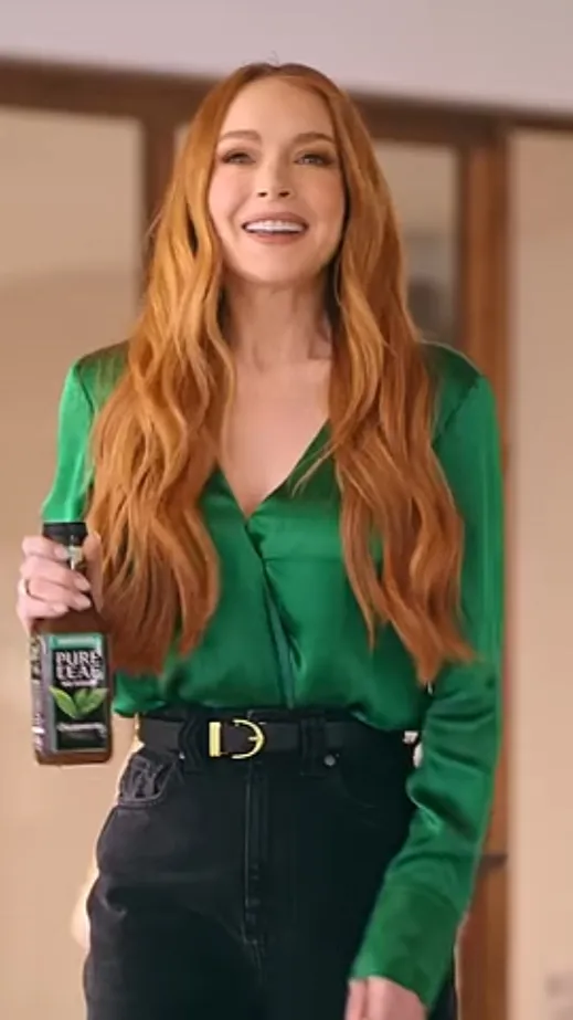 ai character: Lindsay Lohan background