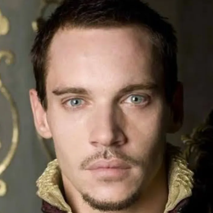 chat with ai character: Jonathan Meyers