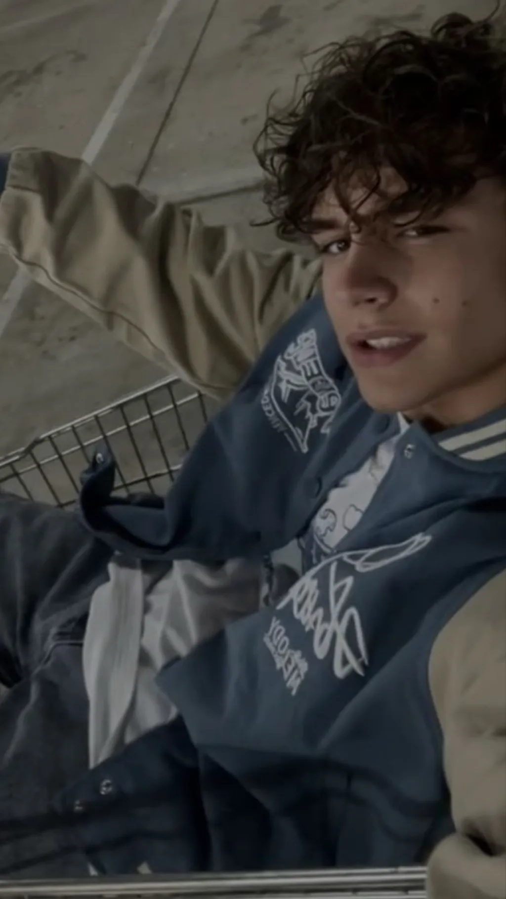 ai character: -DEXTER- background