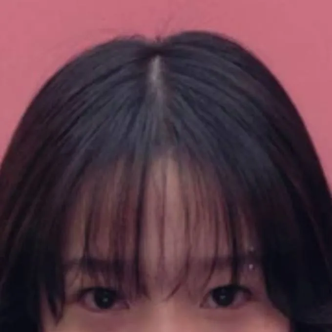 chat with ai character: Jun hee