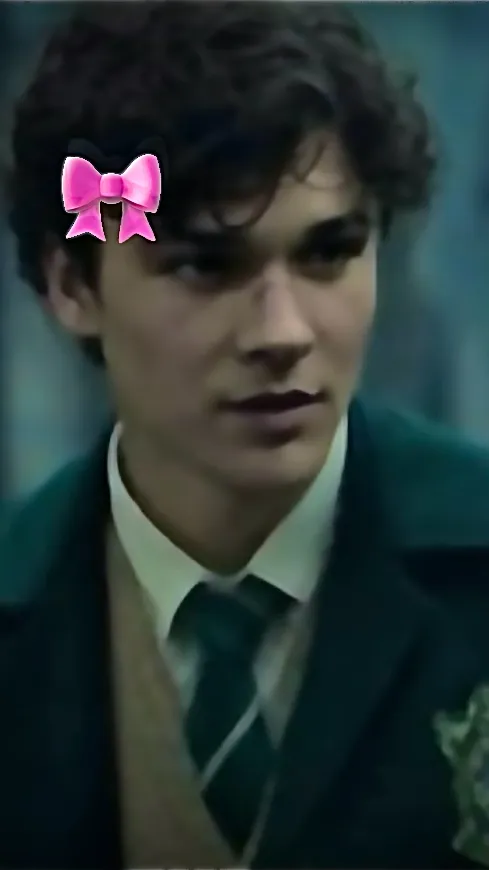 ai character: ♡𝐌𝐚𝐭𝐭𝐲♡ background