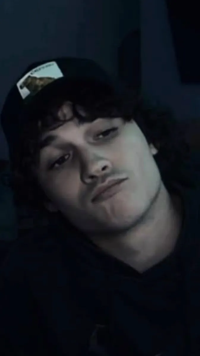 ai character: Benjamin Wadsworth background