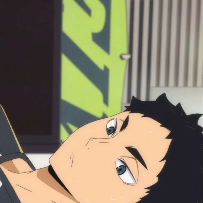 chat with ai character: AKAASHHII! 