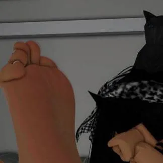 chat with ai character: Ximena