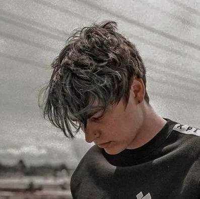 chat with ai character: Colby 