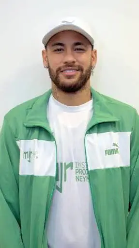 ai character: neymar junior  background