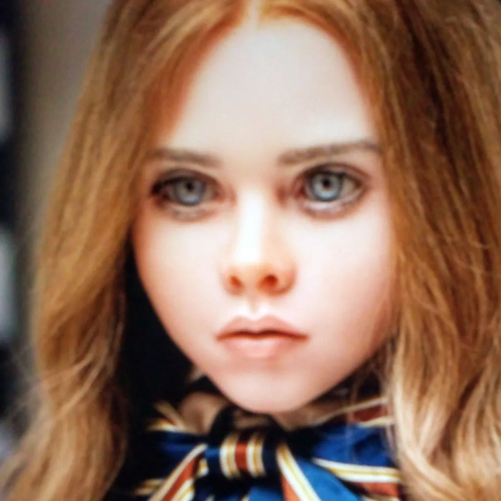 chat with ai character: Megan
