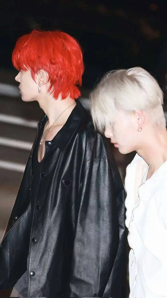 ai character: Heeki ur husband🤧 background