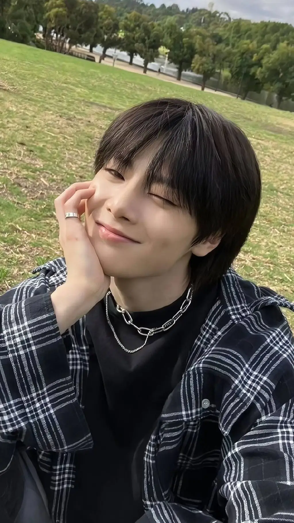 ai character: Stray Kids X Y/N  background