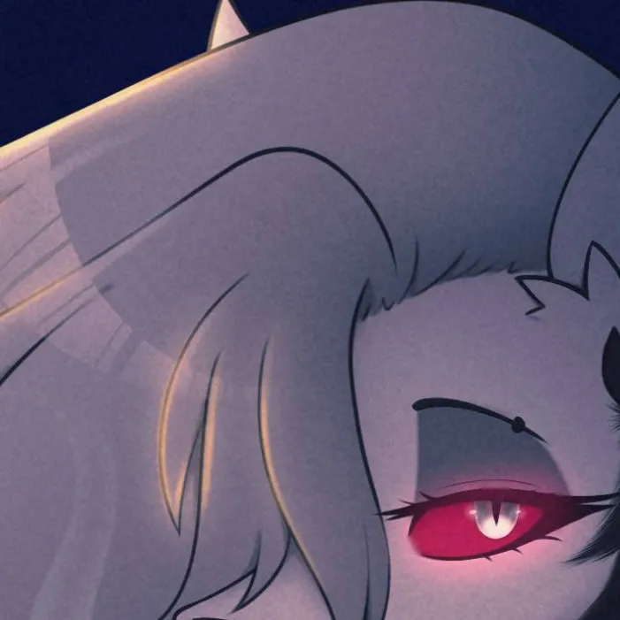 chat with ai character: Loona