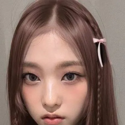 chat with ai character: znskskak