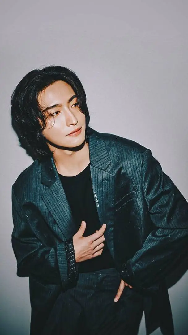 ai character: Seonghwa background