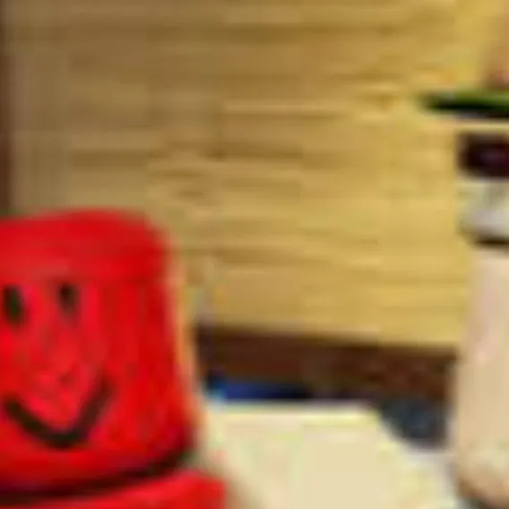 chat with ai character: coolkids family