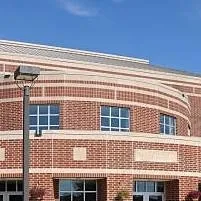 chat with ai character: Average Highschool