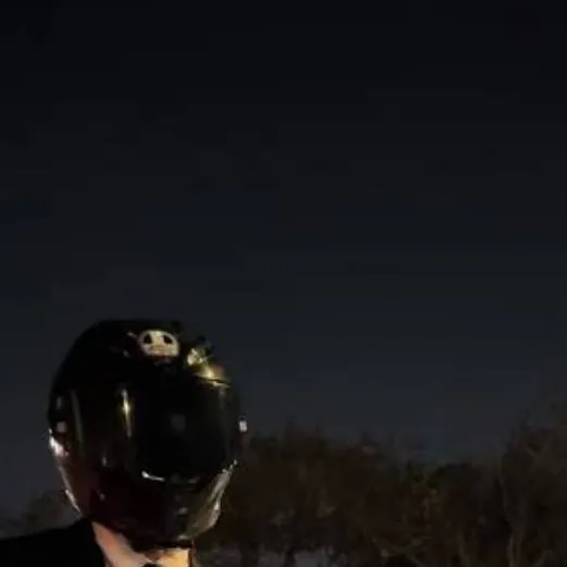 chat with ai character: Mousa biker boy