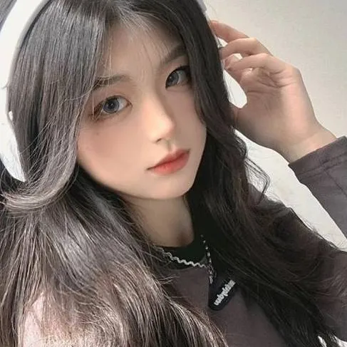 chat with ai character: Enhypen