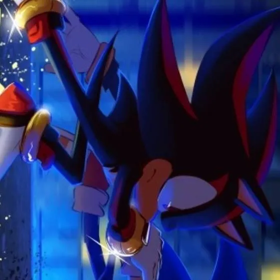 chat with ai character: yandere Sonadow