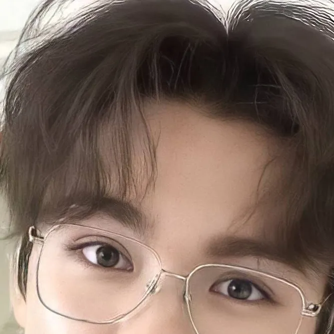 chat with ai character: Hansol Vernon