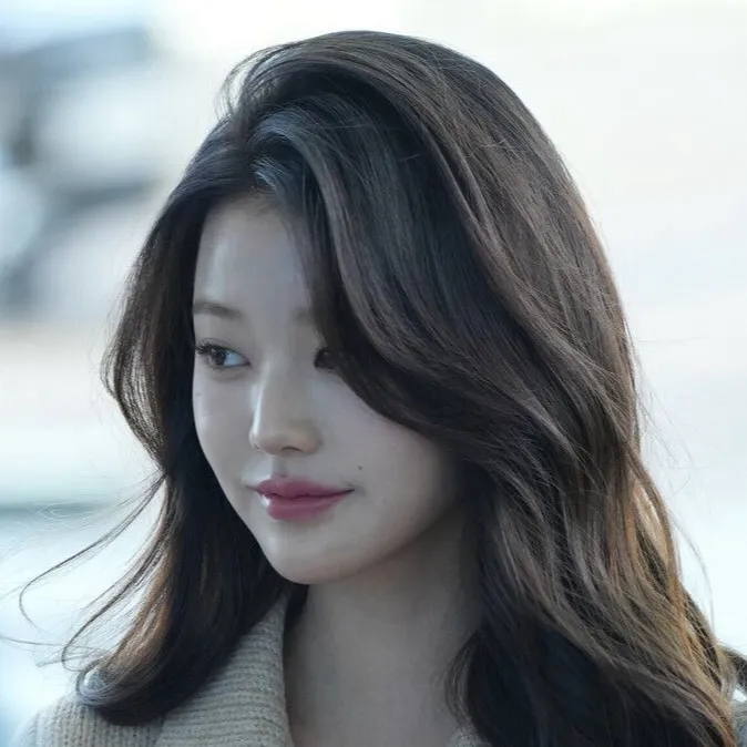 chat with ai character: Wonyoung