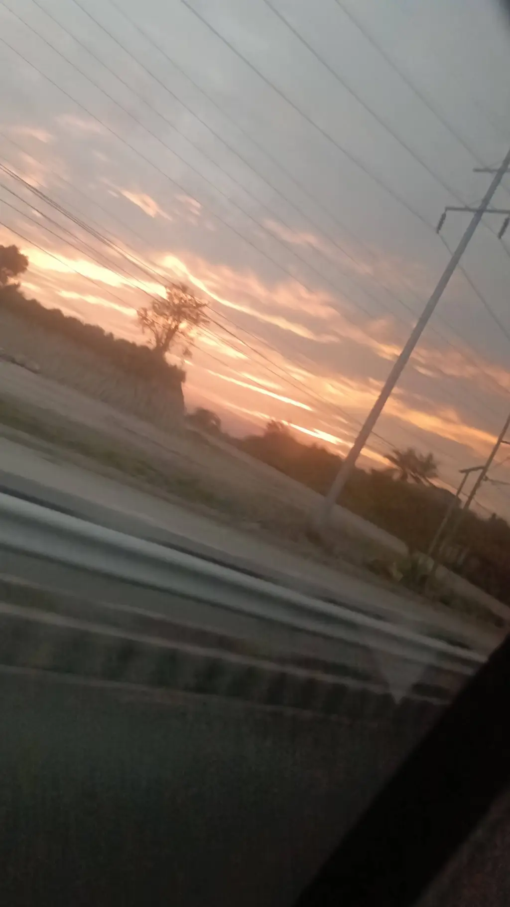 ai character: IcicleBringer (??) background