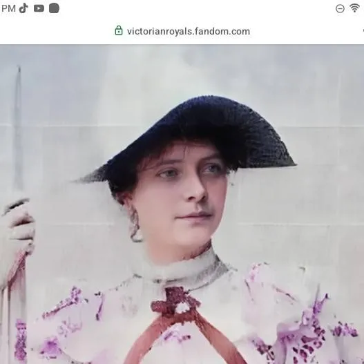 chat with ai character: Maria 